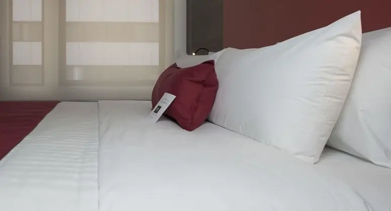 Suite 1 King Bed with Kitchenette