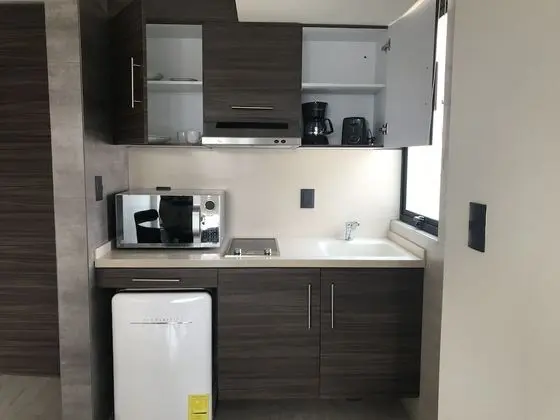 Suite 1 King Bed with Kitchenette