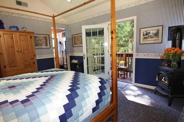 Blue Room