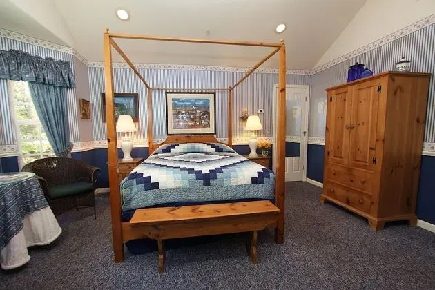 Blue Room