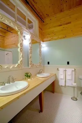 Design Oda, Birden Çok Yatak, Sigara İçilmez, Şehir Manzaralı (206)