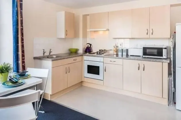 Tek Büyük Yataklı Oda (3/4 Size Small Double Bed)