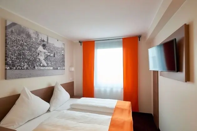 Comfort Tek Büyük Yataklı Oda