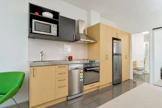 Standard Apart Daire, 1 Yatak Odası, Küçük Mutfak, Şehir Manzaralı