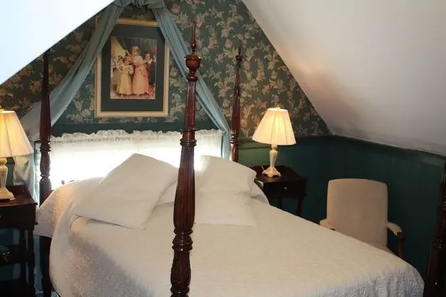 Tek Büyük Yataklı Oda, 1 Büyük (Queen) Boy Yatak, Sigara İçilmez (Sunny Charm)