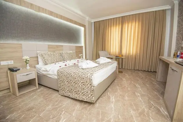Standart Oda, Şehir Manzaralı