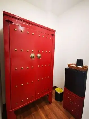 Deluxe Twin