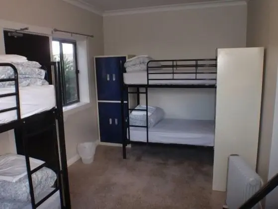 Ortak Ranzalı Oda, Karma Ranzalı Oda (6-Bed)