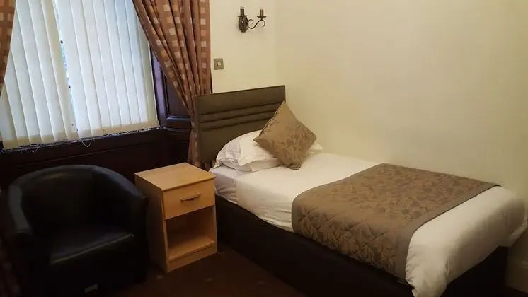 Tek Kişilik Oda, Banyolu/Duşlu