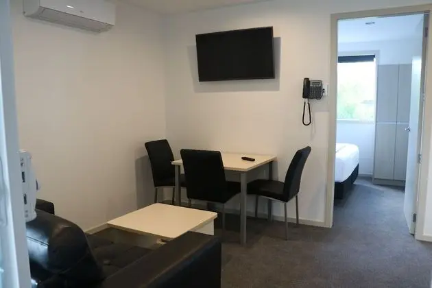 Executive Oda, 2 Yatak Odası, Buzdolabı ve Mikrodalga (First Floor)