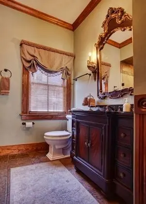 Grand Ev, 1 Büyük (Queen) Boy Yatak, Özel Banyo