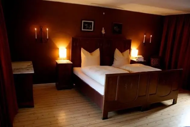 Tek Büyük Yataklı Oda