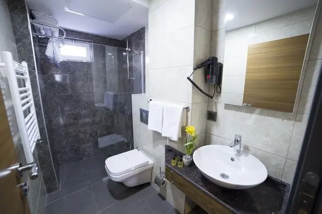 Standart Oda,Şehir Manzaralı