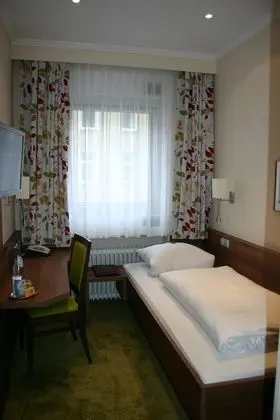 Tek Kişilik Oda