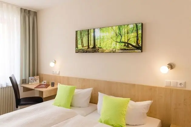 Standard Tek Büyük Yataklı Oda