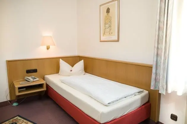 Standard Tek Kişilik Oda