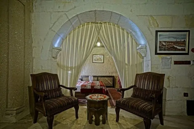 Luxury Cave Suite