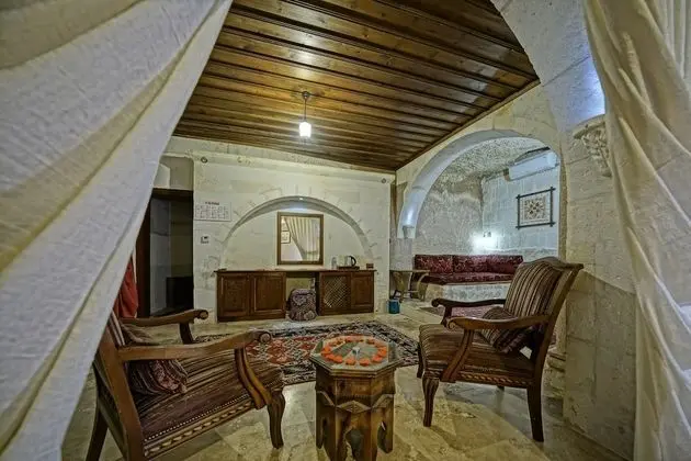 Luxury Cave Suite