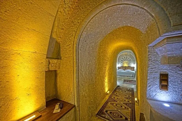Luxury Cave Suite