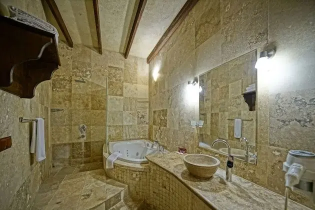 Luxury Cave Suite