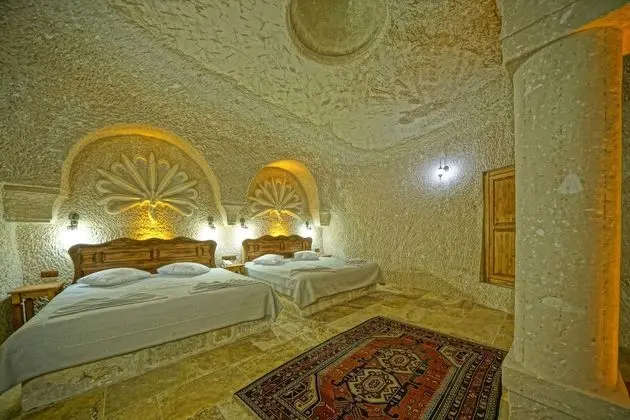 Luxury Cave Suite