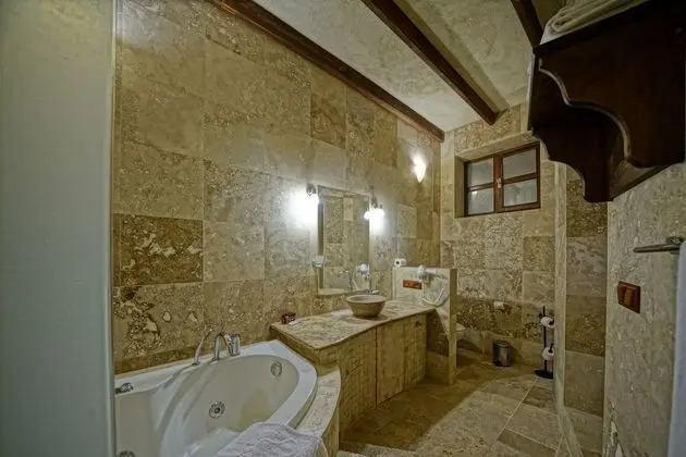 Luxury Cave Suite