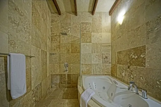 Luxury Cave Suite