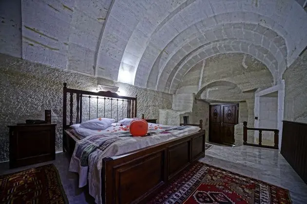 Luxury Cave Suite with Turkish Bath