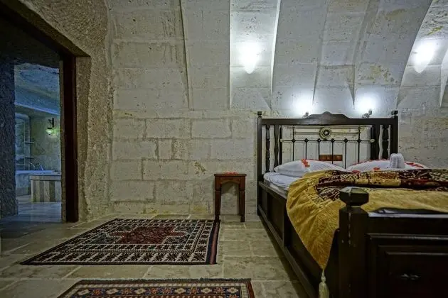 Luxury Cave Suite with Turkish Bath