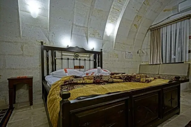 Luxury Cave Suite with Turkish Bath