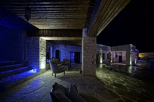 Luxury Cave Suite with Turkish Bath