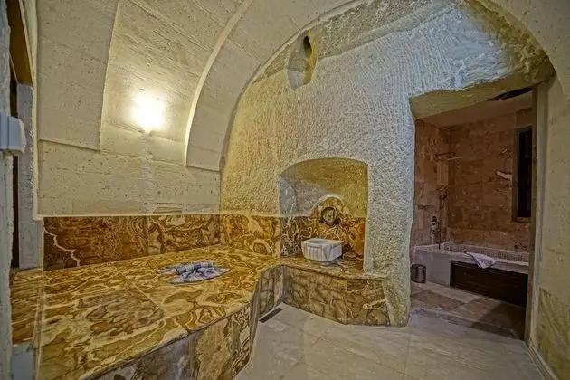 Luxury Cave Suite with Turkish Bath