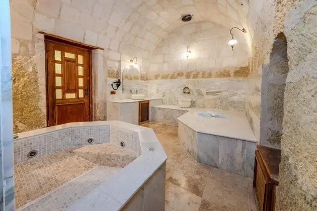 Premier Suit, , Hamamlı