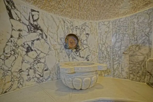 Premium King Cave Suite With Turkish Bath