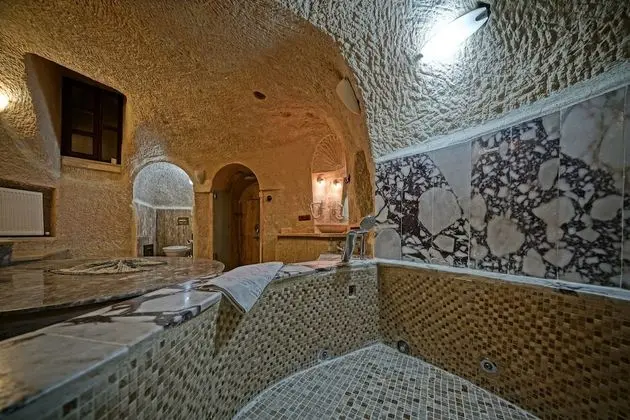 Premium King Cave Suite With Turkish Bath
