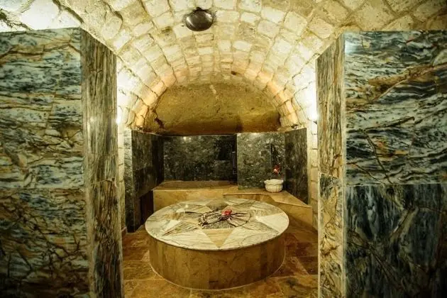 Premium King Cave Suite With Turkish Bath