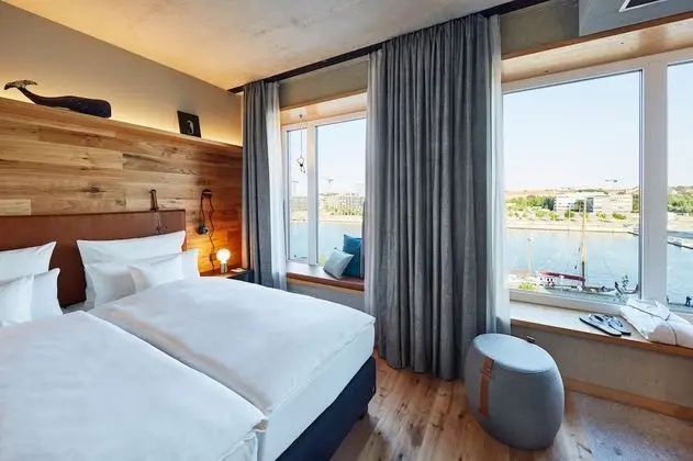Oda, 1 En Büyük (King) Boy Yatak (High Floor, Harbor View)