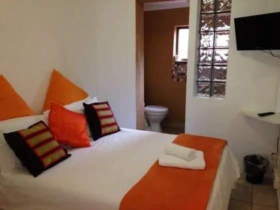 Solo Self Catering unit (11)