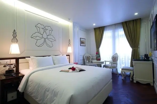 Premier Tek Büyük Yataklı Oda, Şehir Manzaralı