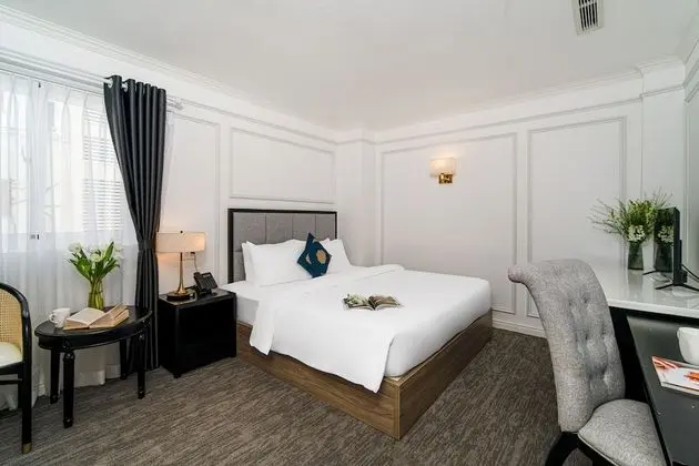 Premier Tek Büyük Yataklı Oda, Şehir Manzaralı