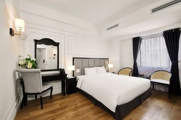 Premier Tek Büyük Yataklı Oda, Şehir Manzaralı