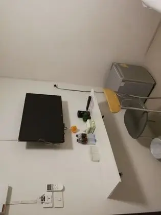 Double Room - No Window