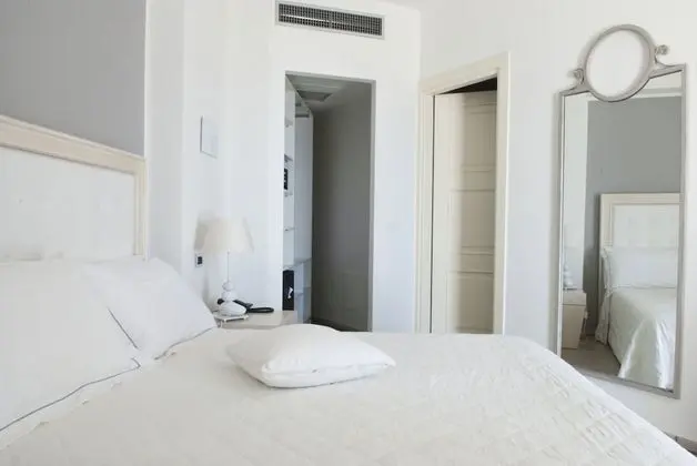 Tek Büyük Yataklı Oda, Teras (Small)