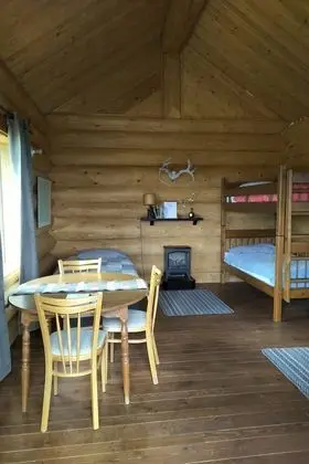 Basic Kulübe, Veranda, Dağ Manzaralı
