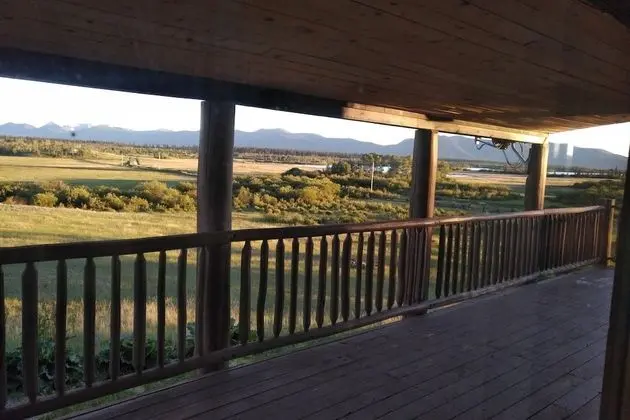 Panoramic Ev, 2 Yatak Odası, Veranda, Göl Manzaralı