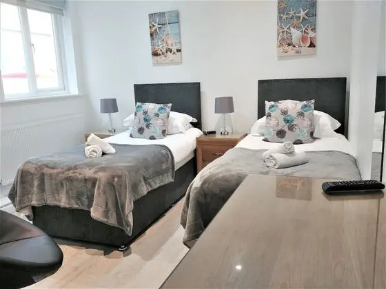 Deluxe Apart Daire, 2 Yatak Odası, Teras, Zemin Kat