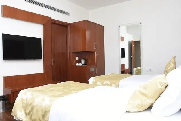 Premium Tek Büyük Yataklı Oda