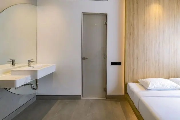 Standard Stüdyo, Şehir Manzaralı