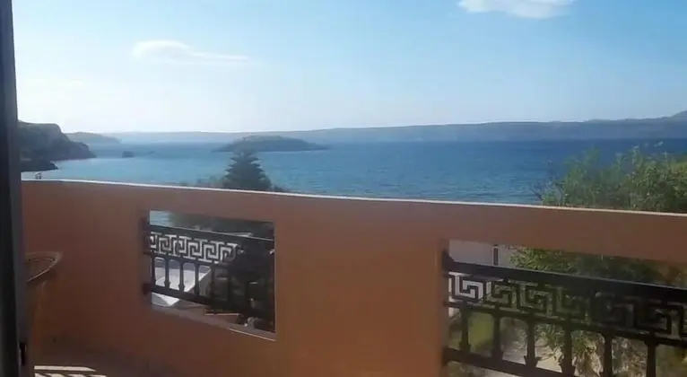 Stüdyo, Deniz Manzaralı