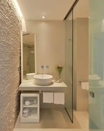 Deluxe Tek Büyük veya İki Ayrı Yataklı Oda, Teras, Deniz Manzaralı